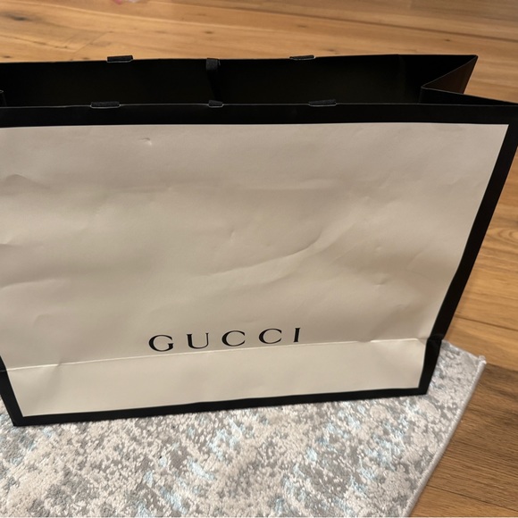 Gucci Shipping Paper Bag - Large - Picture 2 of 3